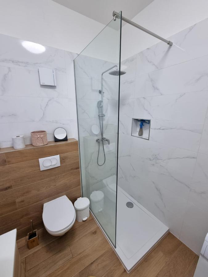 Apartments Lili Biograd Na Moru Bagian luar foto