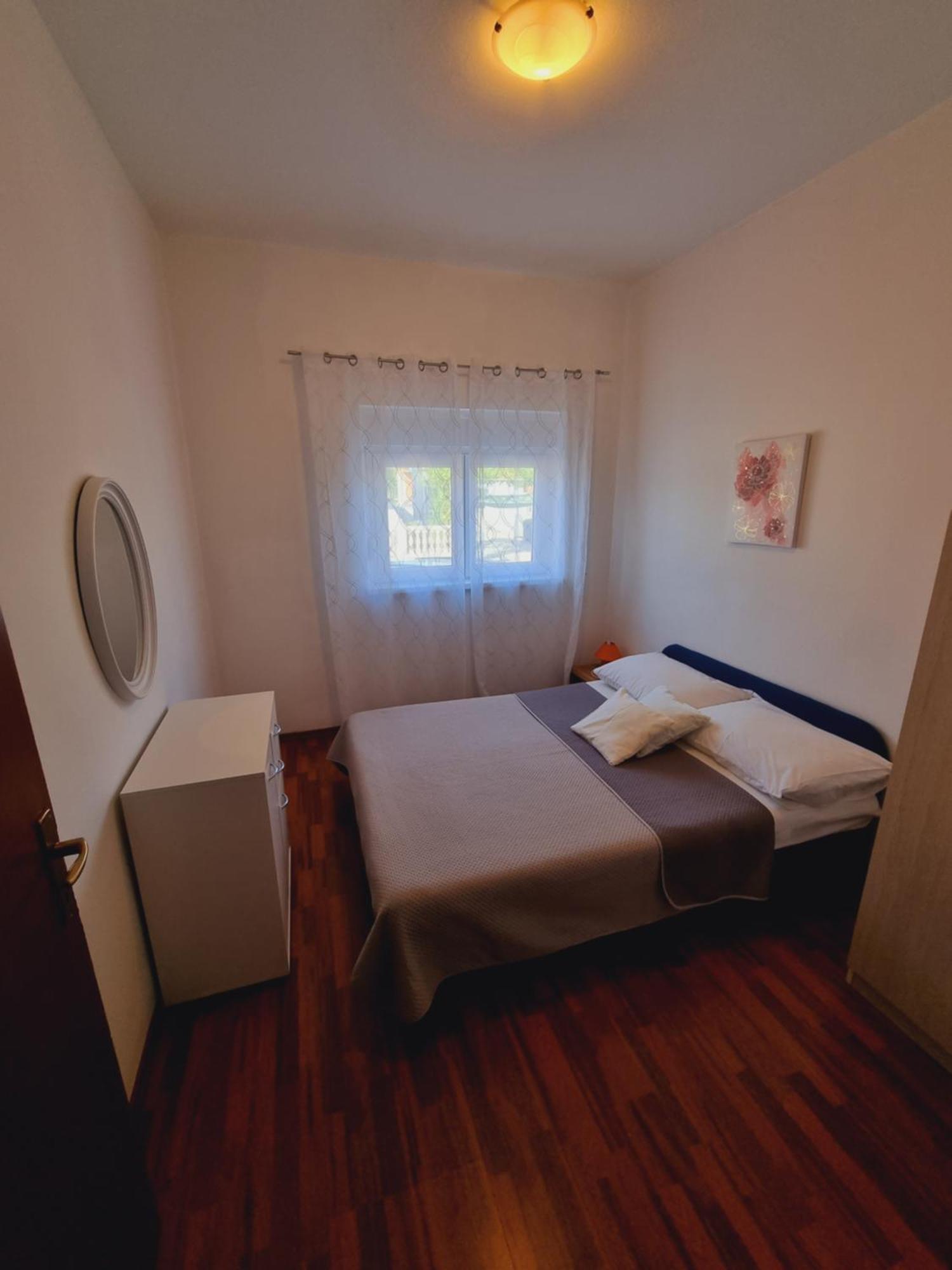 Apartments Lili Biograd Na Moru Ruang foto